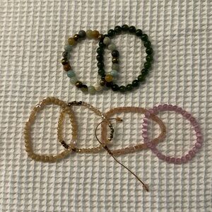Lot of 6 Bracelets